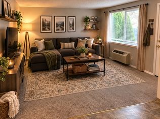 1213 S 16th Ave APT 3, Yakima, WA 98902