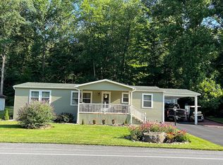 52 Maple Ave, Manheim, PA 17545