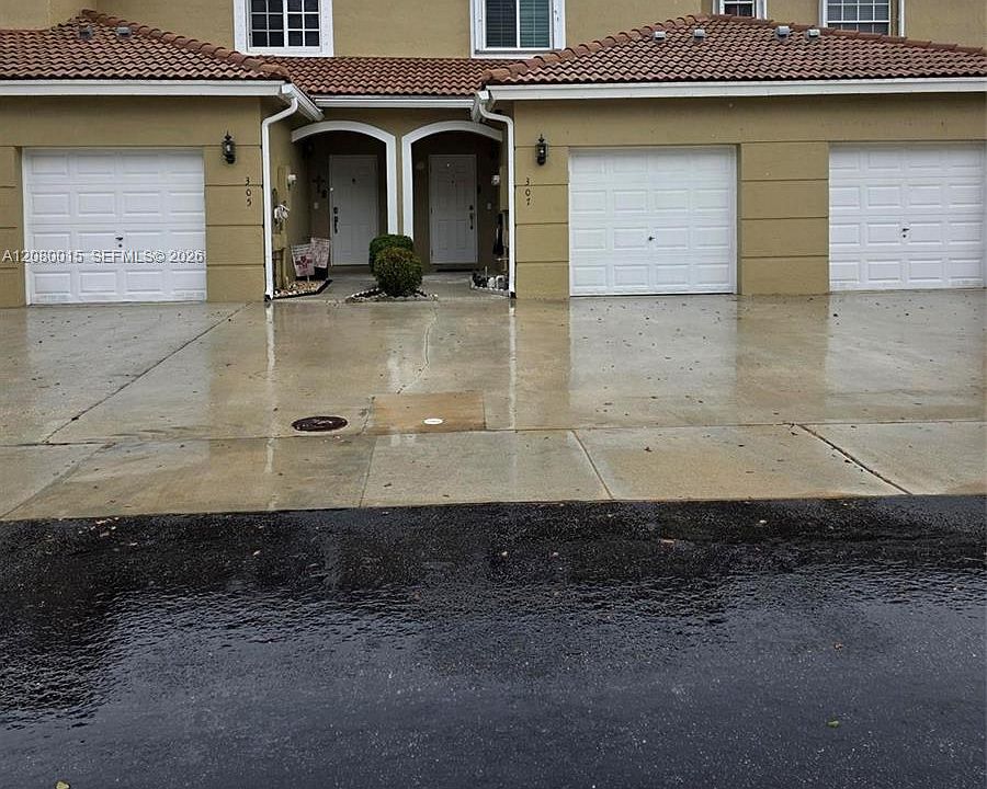 1st image of 307 SW 120th Ave