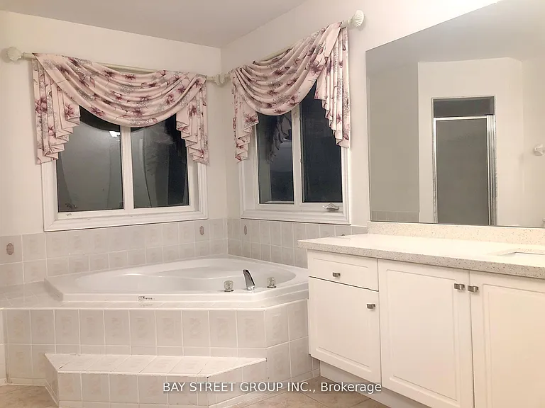 13 Pembrooke Rd — Photo 17
