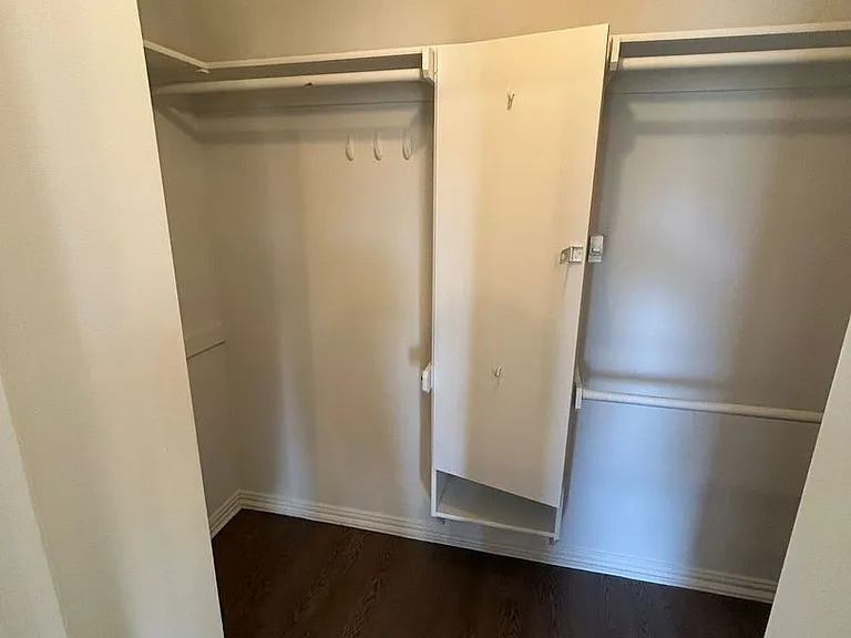 1001 Brookhaven Dr — Photo 12