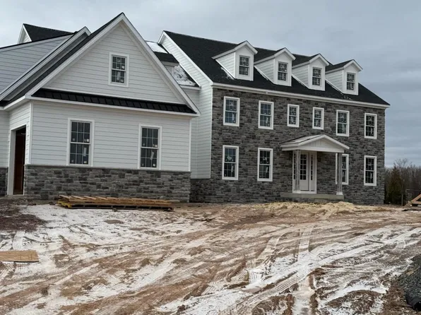 318 Old Limekiln Rd, Doylestown, PA 18901