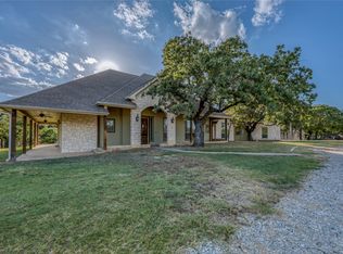 1320 W White Dove St, Azle, TX 76020