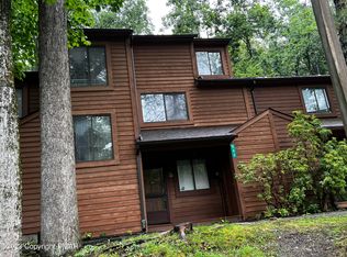 240 Sedburgh Ct, Bushkill, PA 18324