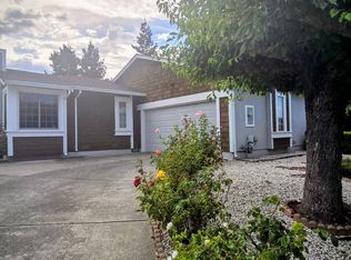 1679 Northstar Dr, Petaluma, CA