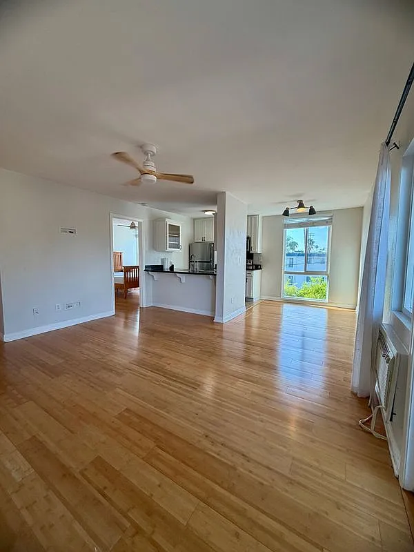 1 bed, 1.0 bath, 587 sqft, $2,000 — Photo 1