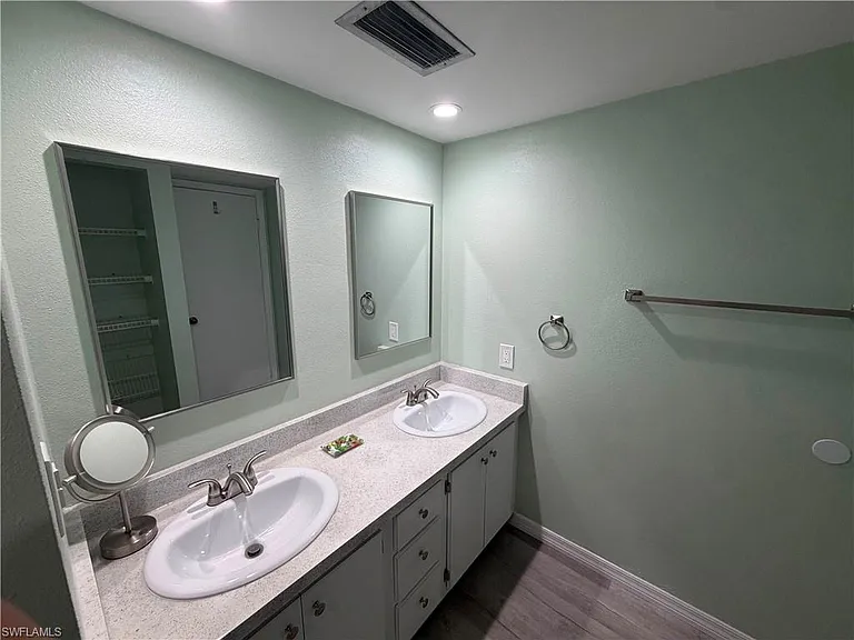 5556 Malt Dr #3 — Photo 34