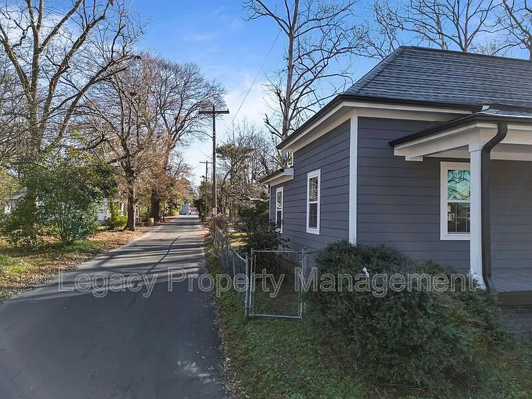 901 Branch St — Photo 6