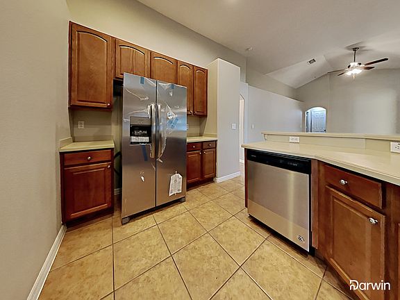 2nd image of 10725 Lemay Dr