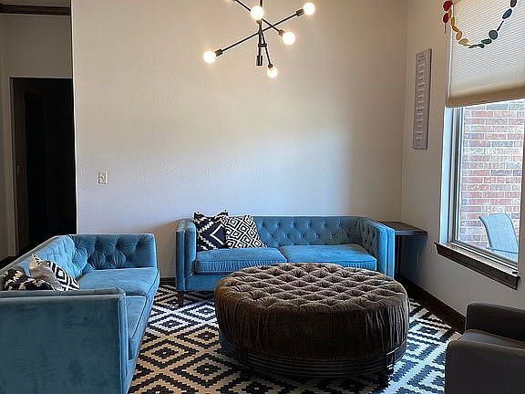 Living area/Dining room  