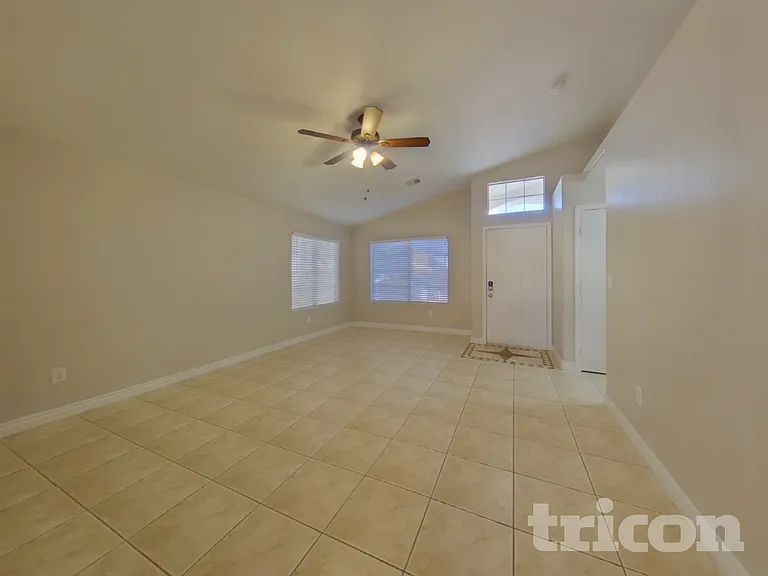 7442 E Naranja Ave — Photo 3