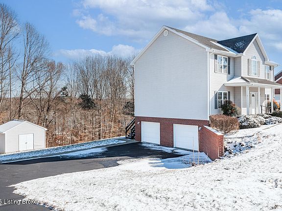 3rd image of 160 Westshore Dr