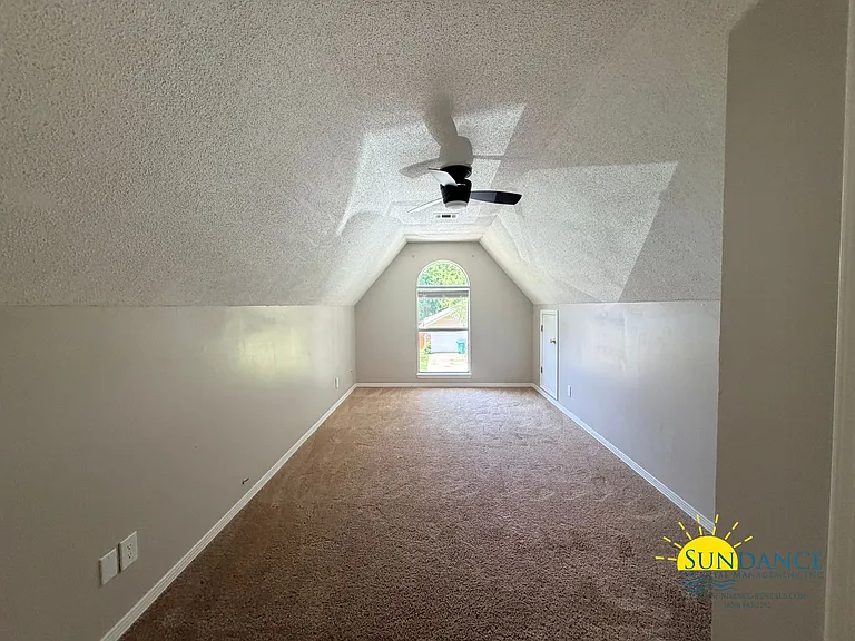 1897 Turnberry Ct — Photo 24