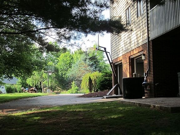 4th image of 1110 Mourning Dove Dr