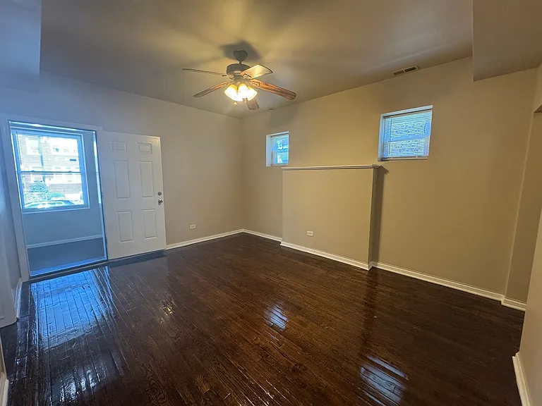 7014-18 S Sangamon St — Photo 31