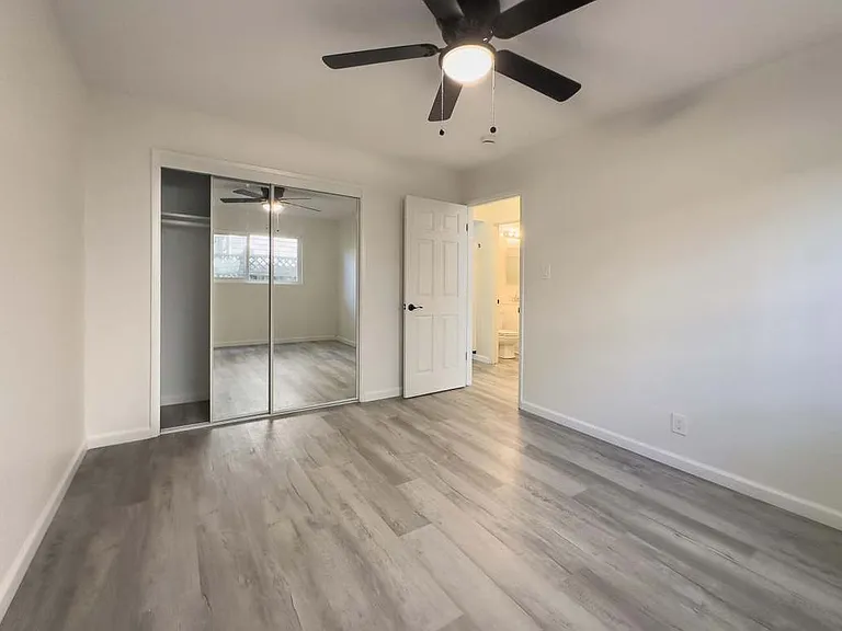 1720 Hearst Ave — Photo 9