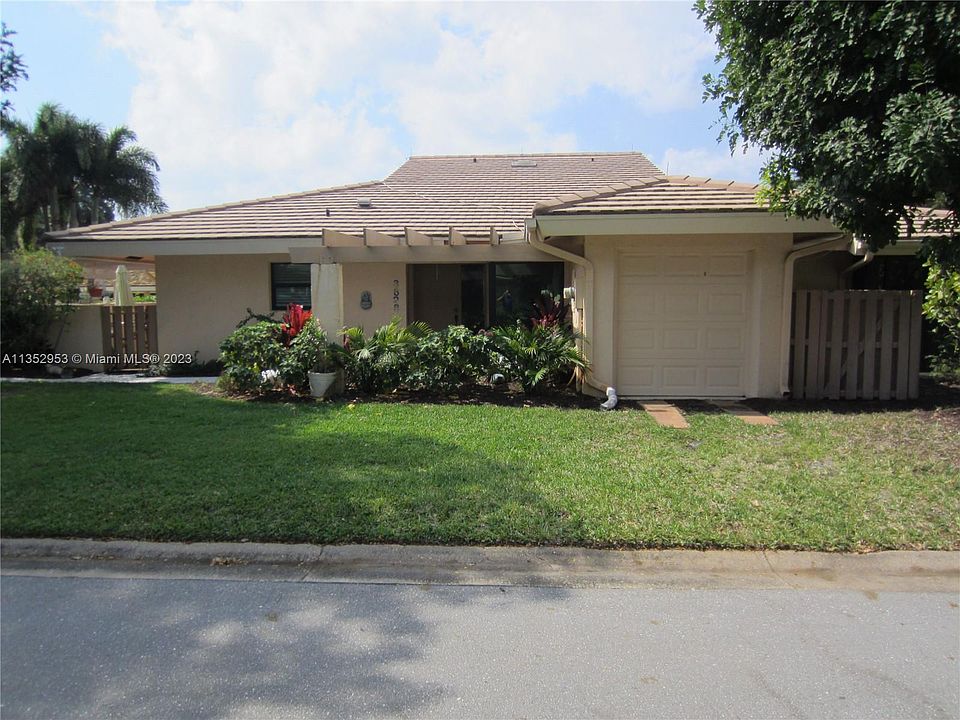 1st image of 3628 Freshwater Dr