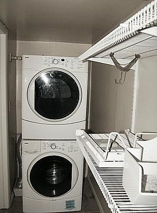 5th image of 4433 Stanton St #502