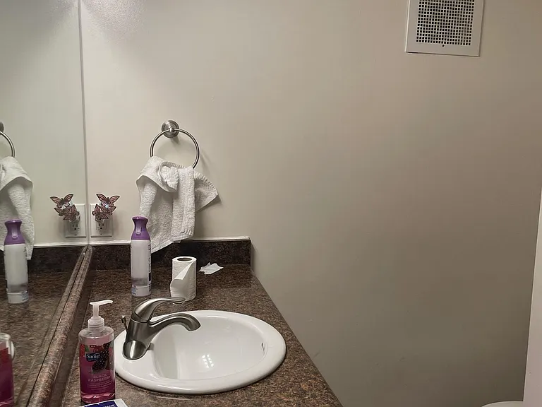 610 Church St #3 — Photo 24