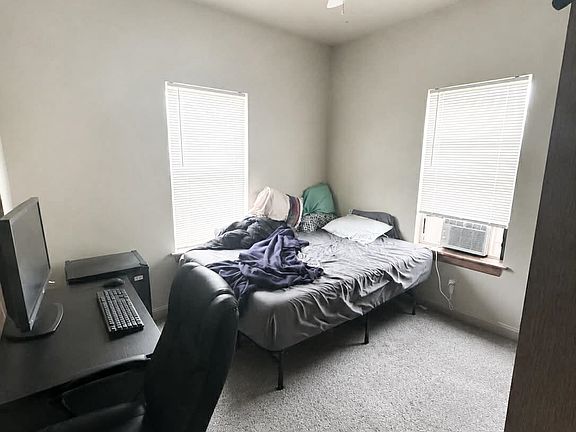 3rd image of 2148 N 29th St