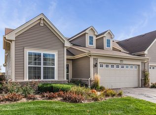 1797 Kelley Ln, Hampshire, IL 60140
