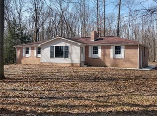 5840 Bedell Rd, Berlin Center, OH 44401