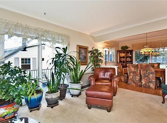 5th image of 1408 Church St