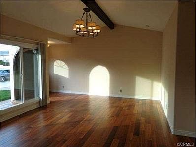 1st image of 314 N Hanford Ave