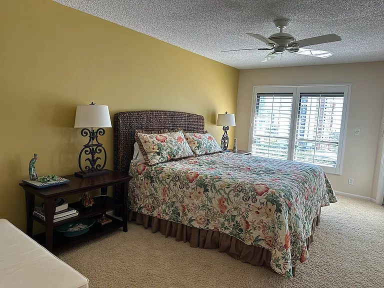 4451 Gulf Shore Blvd N #1202 — Photo 9