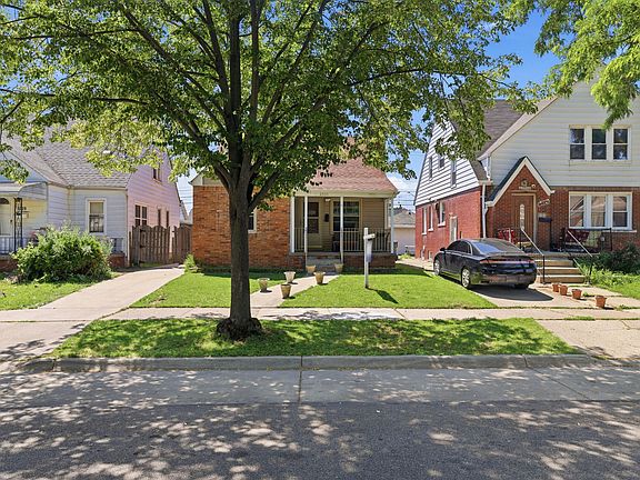 5th image of 6935 Ternes St