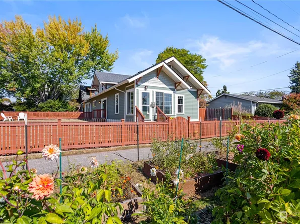 401 Carolina Street, Bellingham, WA 98225