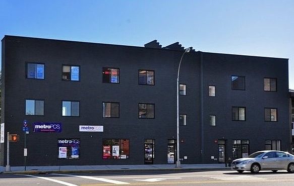 1st image of 14944 Northern Blvd