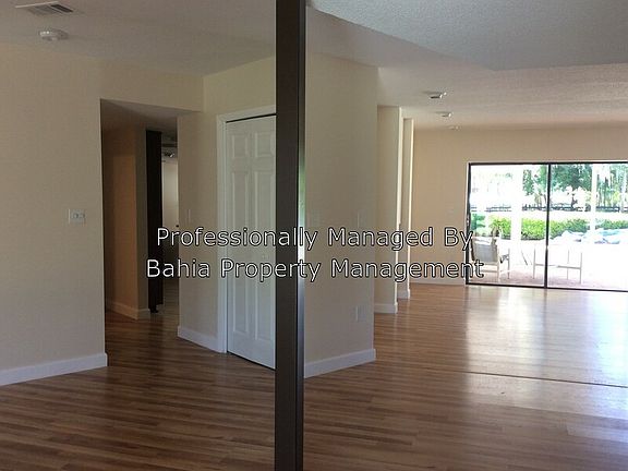 3rd image of 16175 Glass Lake Dr