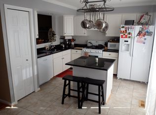 1302 Walkabout Ct #65, Eldersburg, MD 21784