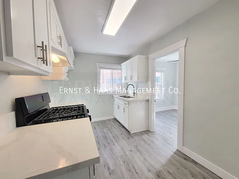 1145 Freeman Ave #A — Photo 7