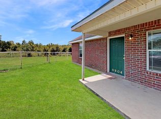 9904 Riskys Ranch Dr, College Station, TX 77845