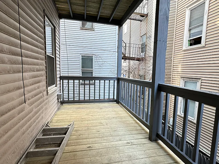 12 Wensley St #3R — Photo 34