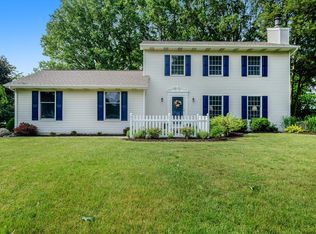 1030 Woodspointe Dr SW, Byron Center, MI 49315