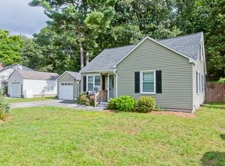 9 Cabot St, Palmer, MA 01069