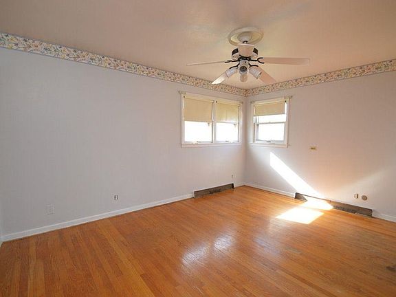 bedroom with hardwood floor