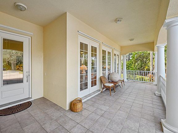 4th image of 8693 SE Nicolete Lane
