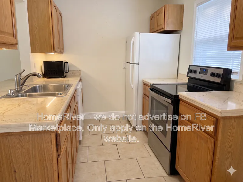 Building Photo - 2878 Whitney Rd #A