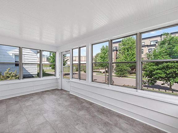 3rd image of 3708 29th Ave S