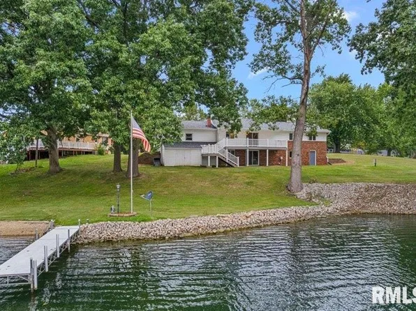 516 Juniper Dr, Petersburg, IL 62675