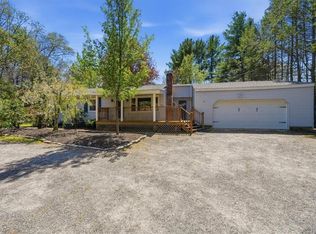 322 Rocky Hill Rd, Scituate, RI 02857