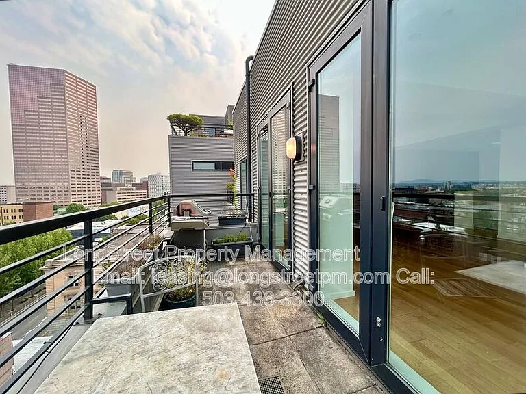 300 NW 8th Ave #902 — Photo 47