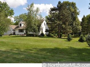 2651 15th St NW, New Brighton, MN 55112