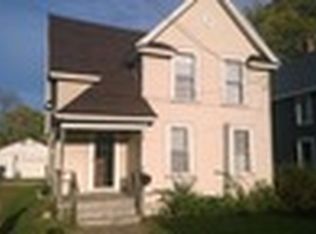 320 Lincoln, dixon, IL 61021
