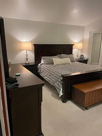 5 bed, 2396 sqft, $1,500 — Photo 4
