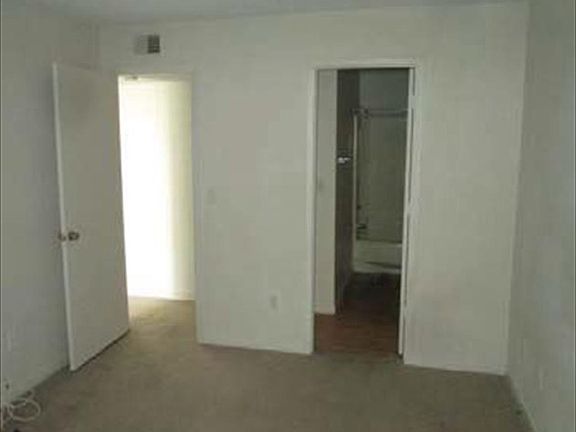 2nd image of 455 Alternate 19 S APT 265
